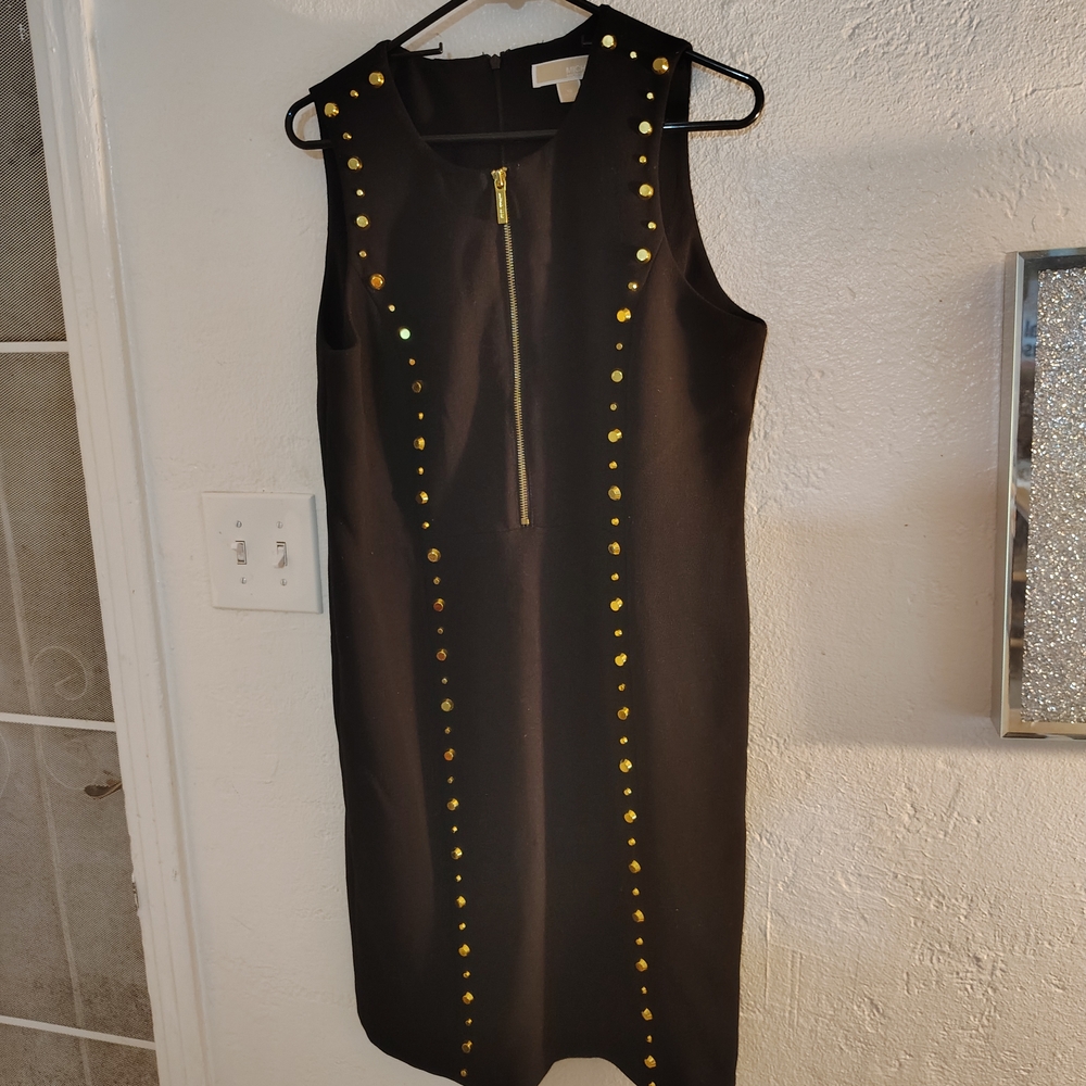 MICHAEL Michael Kors Black and Gold Sleeveless Sheath Mini